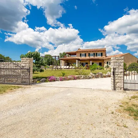 Ferienhaus Baretuni - Lbn390 *