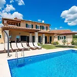 Baretuni By Interhome