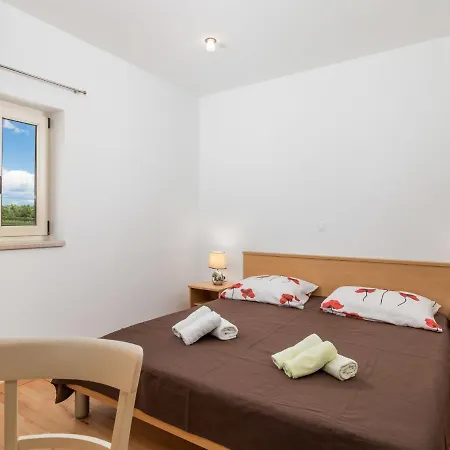Holiday home Baretuni - Lbn390 By Interhome *